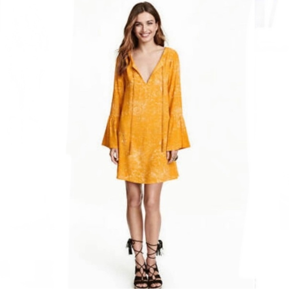 H&M mustard yellow long bell sleeve dress size 4